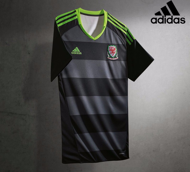 2010-2020体育最佳球衣,阿森纳2015-2016赛季球衣