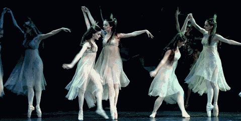 舞蹈转圈头晕怎么练习,孩子练舞蹈倒立之后头晕怎么回事