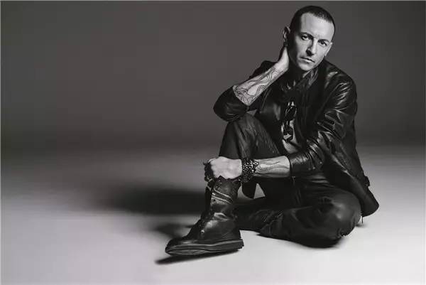 linkinpark主唱为什么自缢,林肯公园主唱去世前录像曝光