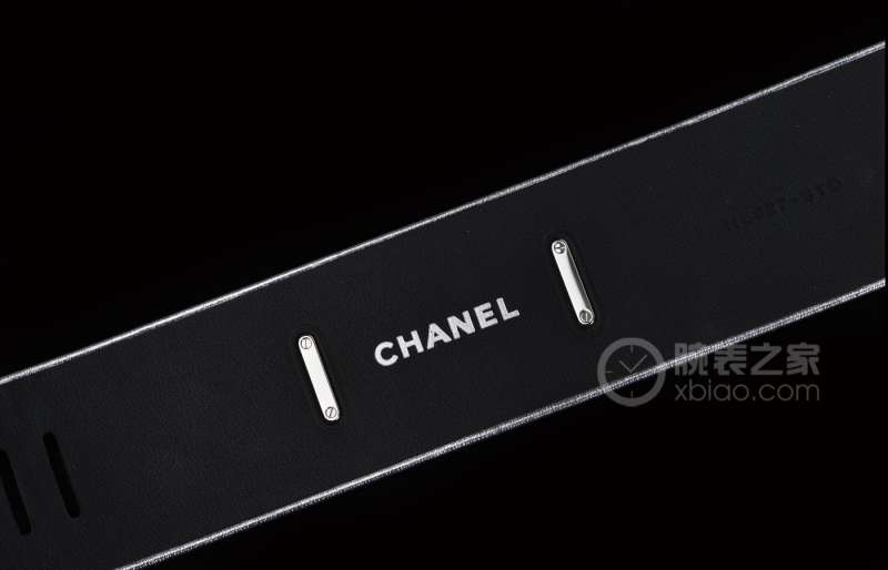 香奈儿j12粉色光芒腕表,香奈儿j12黑陶瓷手表满钻