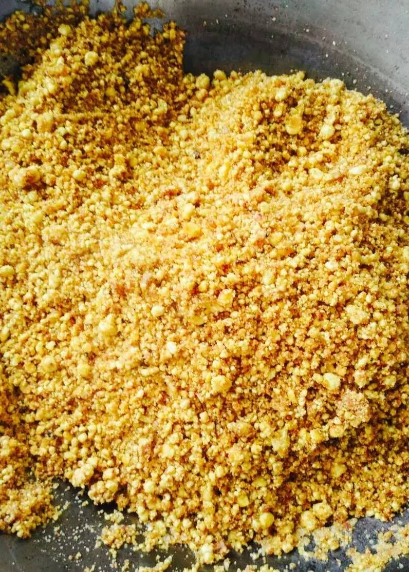 神奇的蛋壳看图写话200字,神奇的蛋壳写话评语