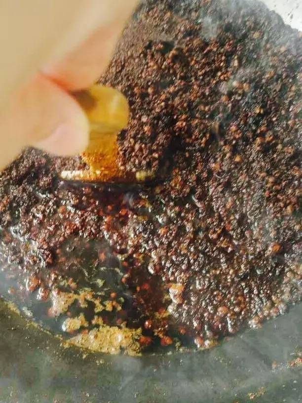 神奇的蛋壳看图写话200字,神奇的蛋壳写话评语