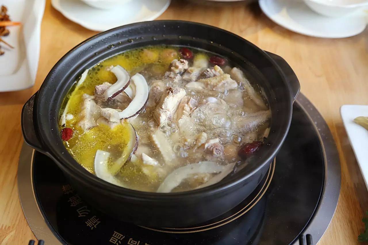 我敢保证，这是全汕头最好的“鸡店”！不按摩不看片，只叫①号鸡！