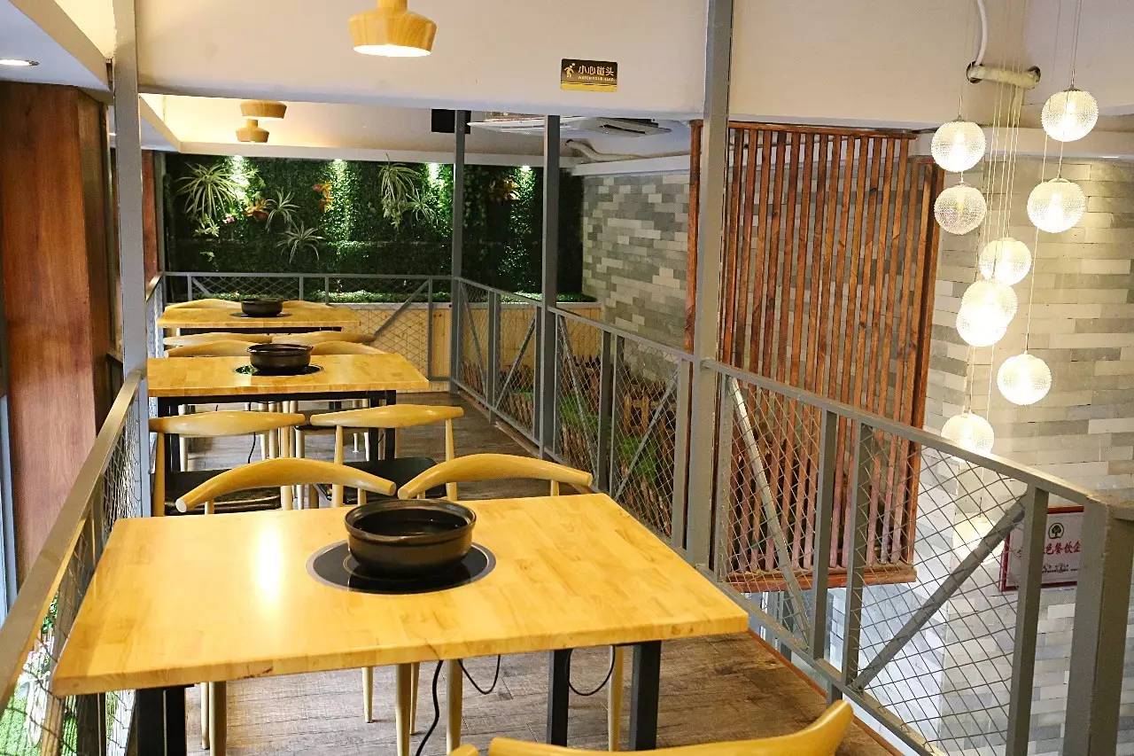 我敢保证，这是全汕头最好的“鸡店”！不按摩不看片，只叫①号鸡！