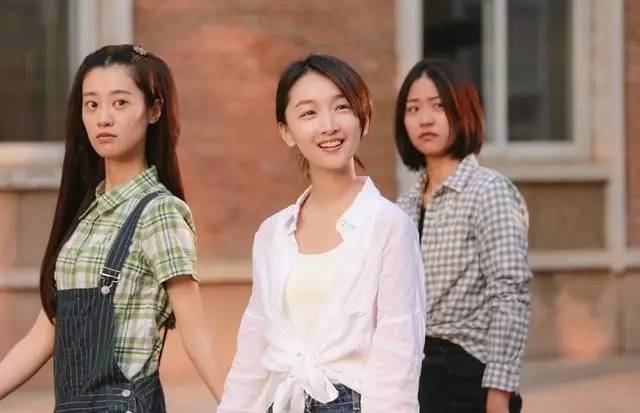 男神收割机贾玲完整版,男神收割机贾玲肖战