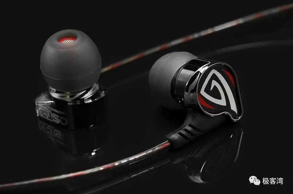 买电脑耳机怎么选,电脑音响和耳机选哪个