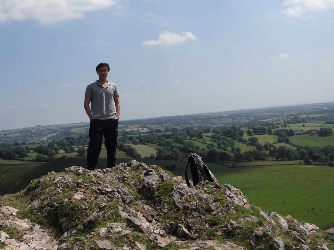 我们和这位打了671枚白金奖杯的强者聊了聊