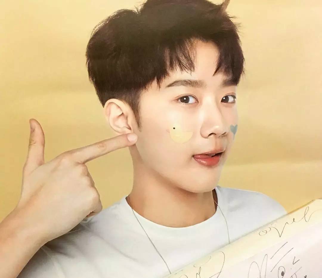 平价精华和面膜哪个好用,平价好用的清洁面膜求推荐