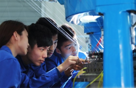 成都纺织高等专科学校升格为本科,成都纺织高等专科学校