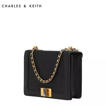 杨幂背过的包包,杨幂最近背过的包包