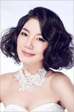 新娘短发造型全身,短发新娘造型图片大全