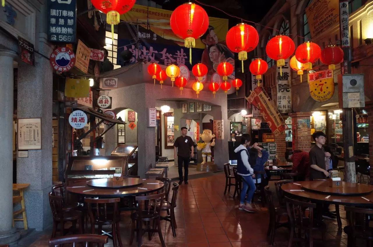 台湾到高雄的高铁体验,从台北到簋街