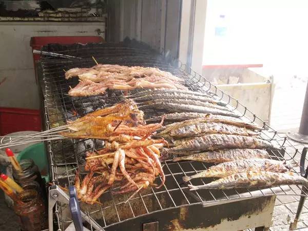 南海人常去的澳门，藏着一个黑色沙滩！薛凯琪、房祖名都去过拍戏！