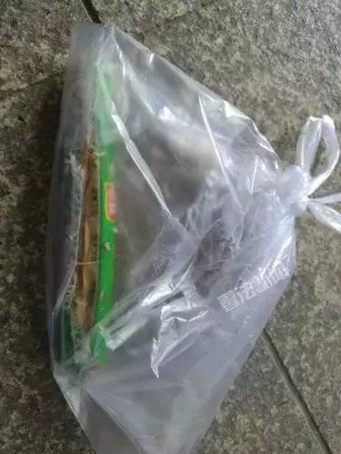 双汇火腿肠霉变怎么赔偿,双汇火腿肠生虫怎么赔偿