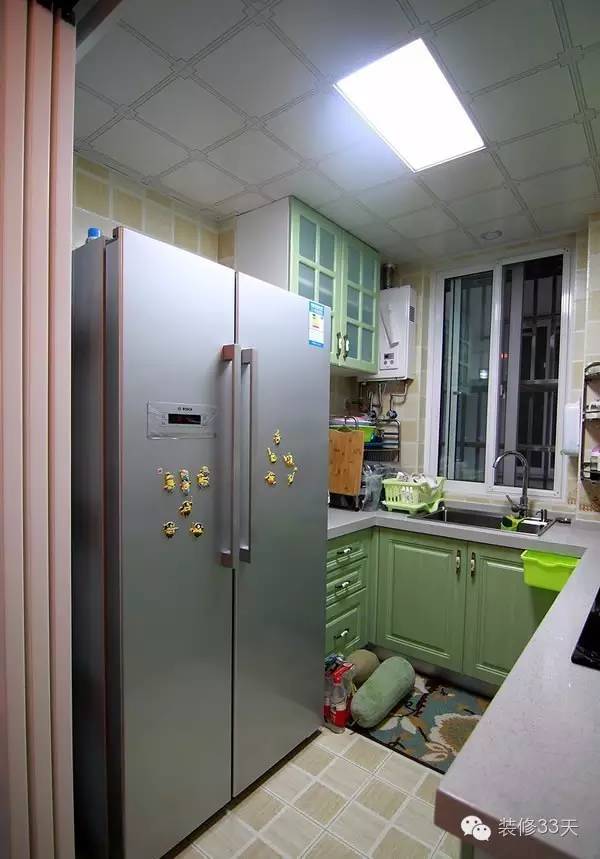 厨房冰箱预留位置可以有效散热,冰箱放厨房里有没有油烟