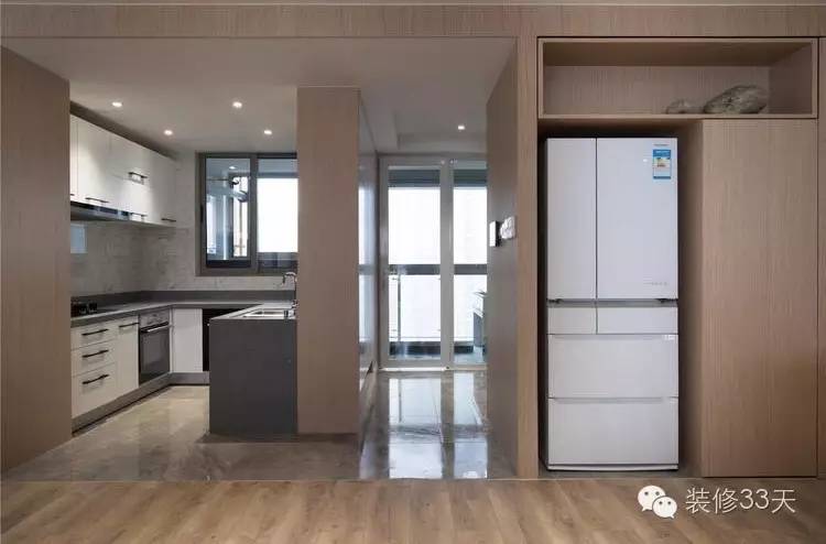 厨房冰箱预留位置可以有效散热,冰箱放厨房里有没有油烟