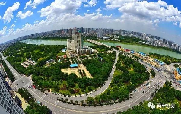 扒一扒楼盘,南宁青秀湖景房