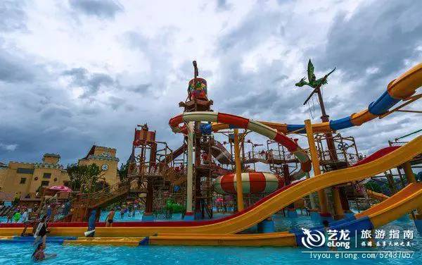 十大热门水上乐园,国内公认十大最好玩的水上乐园
