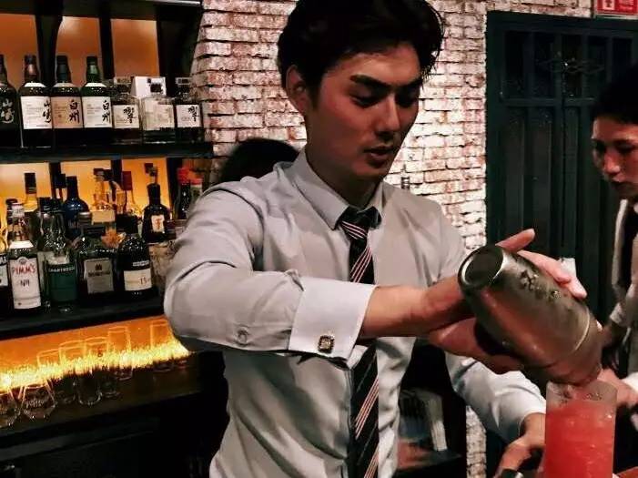 上海有小资情调的酒馆,上海五一必打卡小酒馆推荐