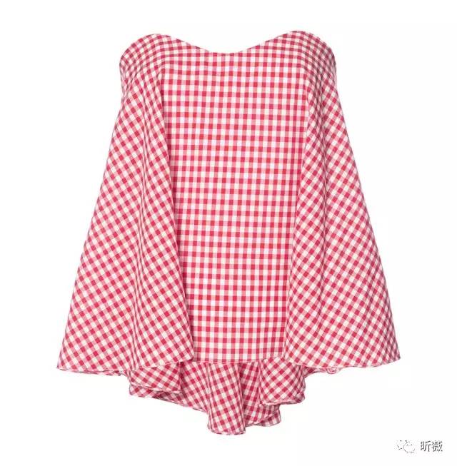 你的一字肩会让你增重10KG？还不是因为没有学习蔡依林的“露一半”穿法！