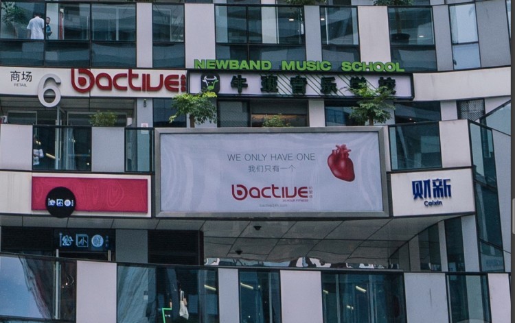 索尼fe35f2.0定焦镜头评测,索尼16-35全画幅广角