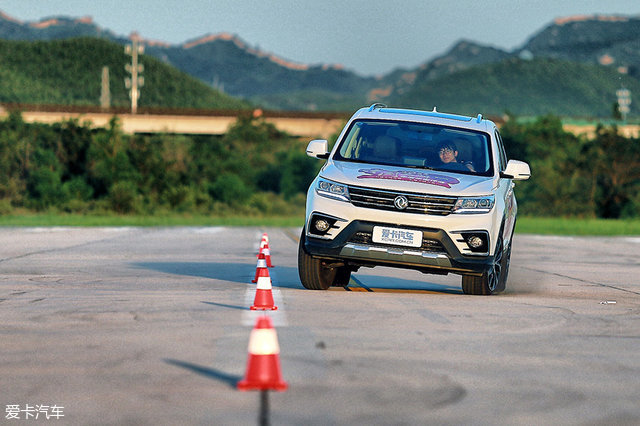 全新景逸x5越野试驾,景逸x5暴力测试