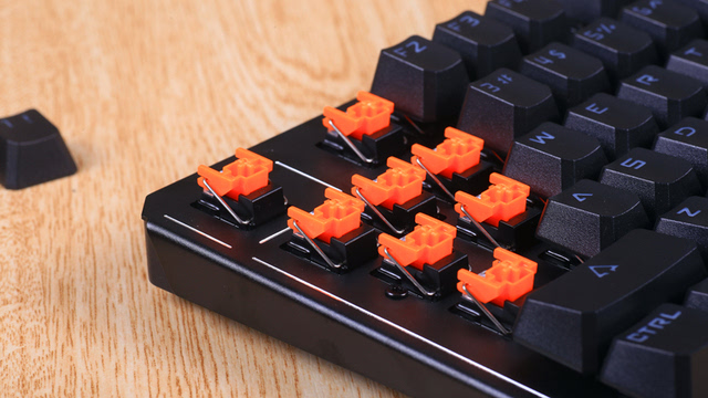 雷蛇键盘轴,雷蛇键盘独立驱动