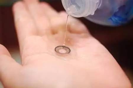 视力降落模糊要怎么保护,视力隐斜如何治疗