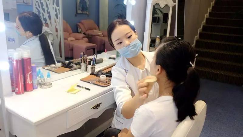 「探店」高圆圆、王丽坤都用的“神器”！银川这家店让你丢掉美颜相机！