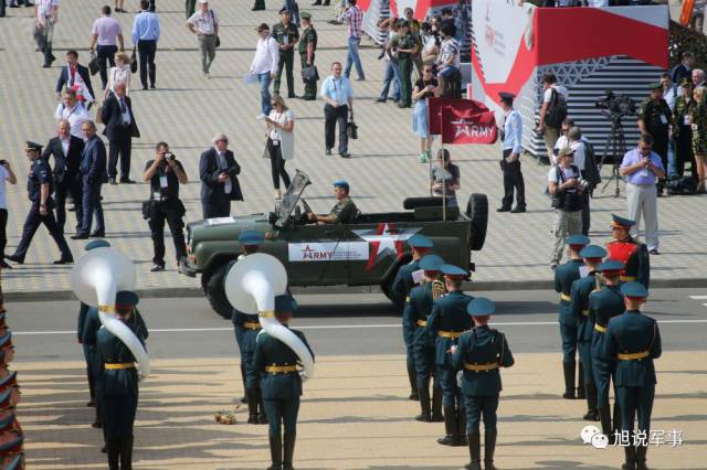 罗旭带你走进俄罗斯最酷炫军品展销会