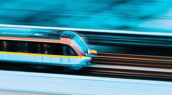 假期余额不够返程交通安全请关注,暑期余额不够请做好开学准备