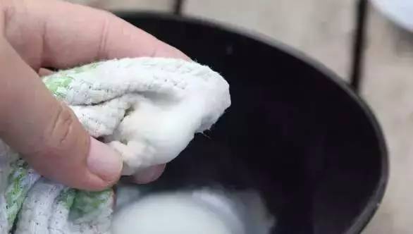 小白鞋的清洁妙招如何清洗小白鞋,小白鞋怎样清洗