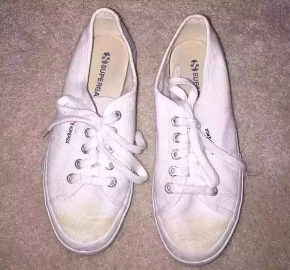 小白鞋的清洁妙招如何清洗小白鞋,小白鞋怎样清洗