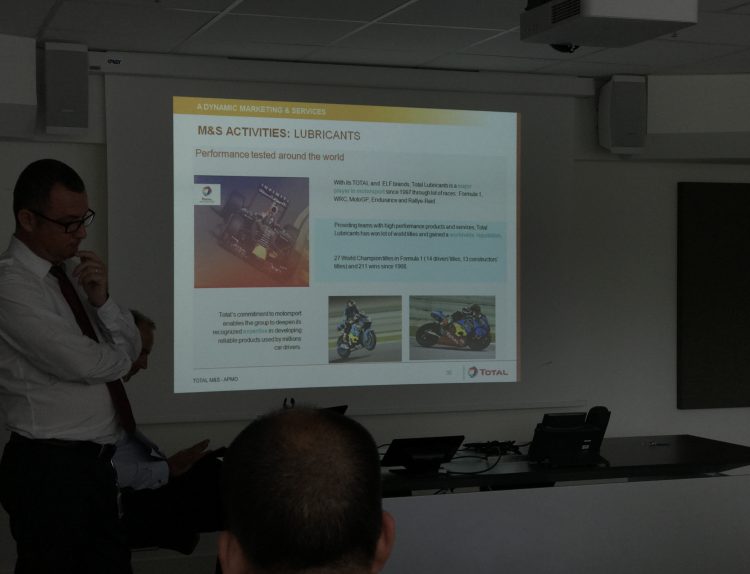 红牛抗磨润滑剂缺点,红牛车队润滑油