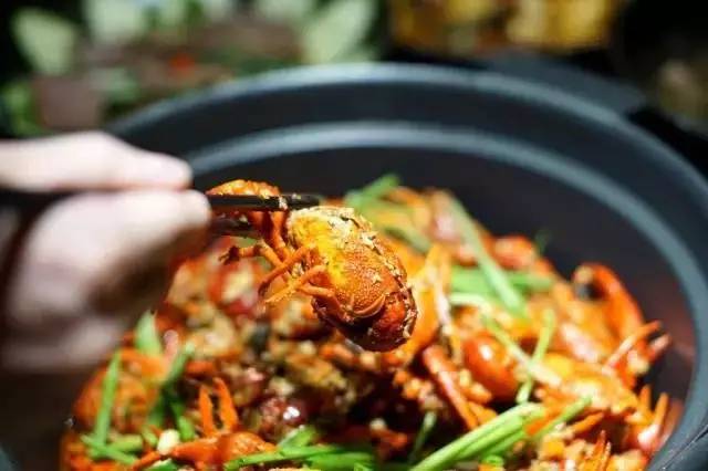 长沙哪里的正宗虾最好,全长沙最好吃的湘菜馆