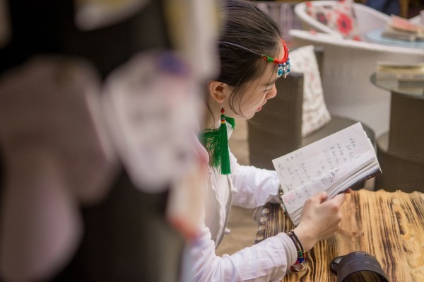 Hi,我是小可，我又回来了，产后第一次出行，娘子军奔赴女儿国