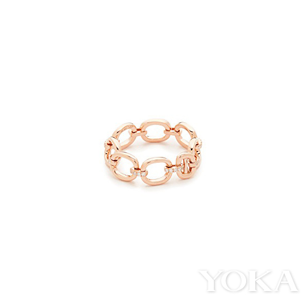 吸睛进阶术：链条首饰长盛不衰？它才是时尚圈的*规则潜**