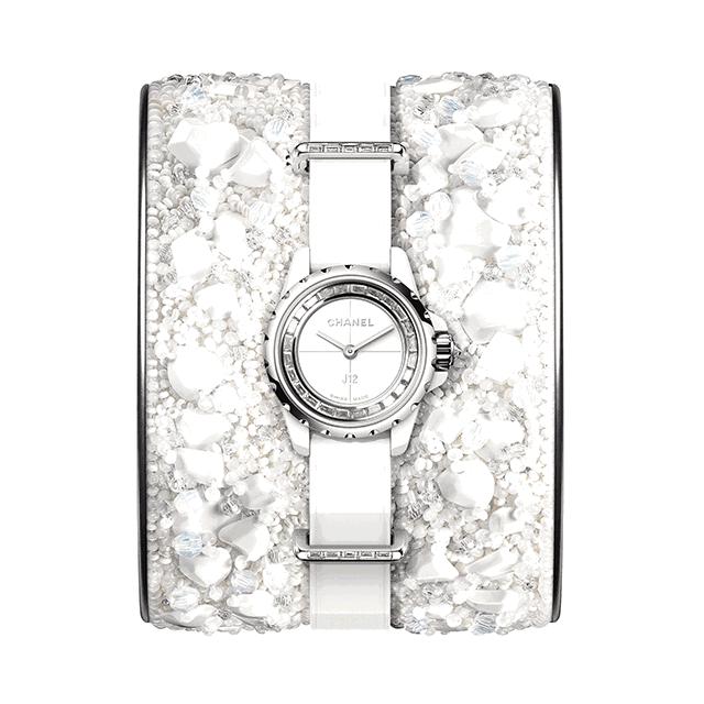 我选腕表的宗旨就是：根本看不出是块表！全宇宙最会“作妖”的表往里看