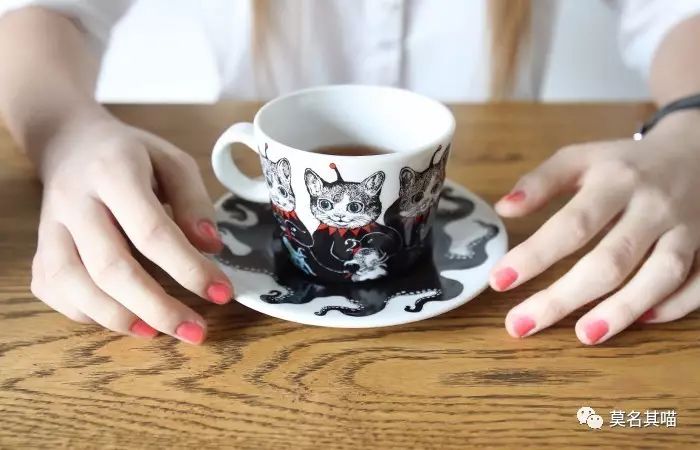 “黑暗系卡哇伊”是什么风格？樋口裕子（YukoHiguchi）笔下的猫咪异想世界