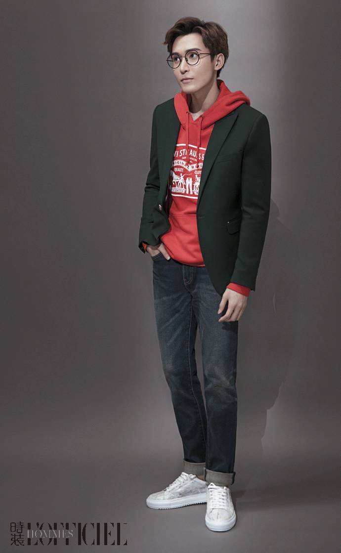 时装大片主视觉,正装写真服装