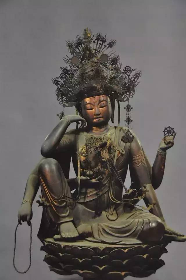 古代木刻佛像,中国古代寺庙木雕佛像