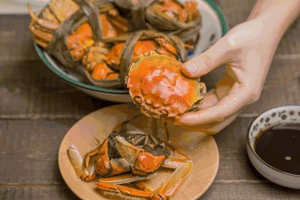 又是秋高蟹肥时一年一度的螃蟹节,又是吃螃蟹的好时节