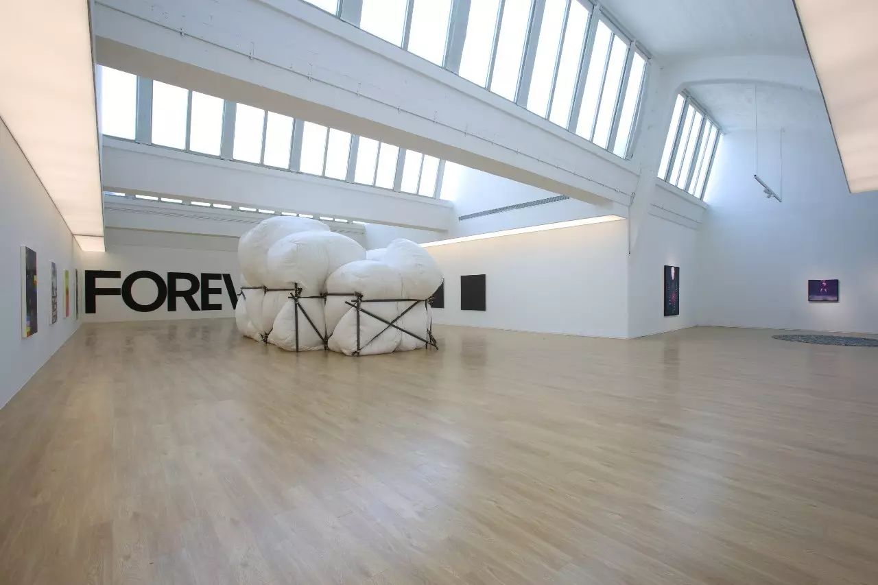 凤凰艺术展评视频,凤凰艺术年展评论