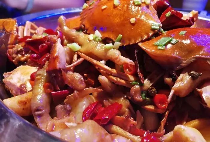 又是秋高蟹肥时一年一度的螃蟹节,又是吃螃蟹的好时节