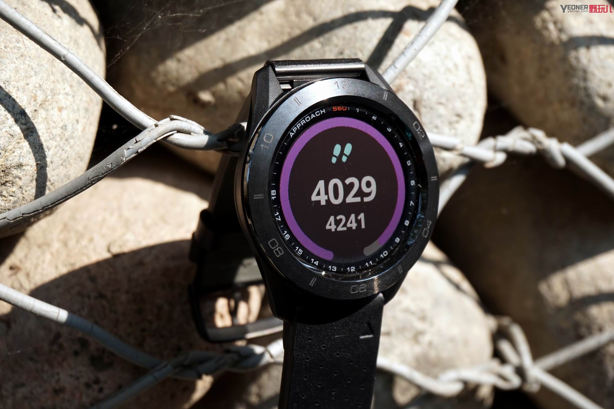 garmin高尔夫手表竞品,garmins62高尔夫智能腕表