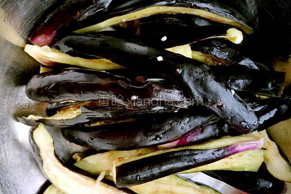 生拌茄子的热量有多少,生拌茄子丝