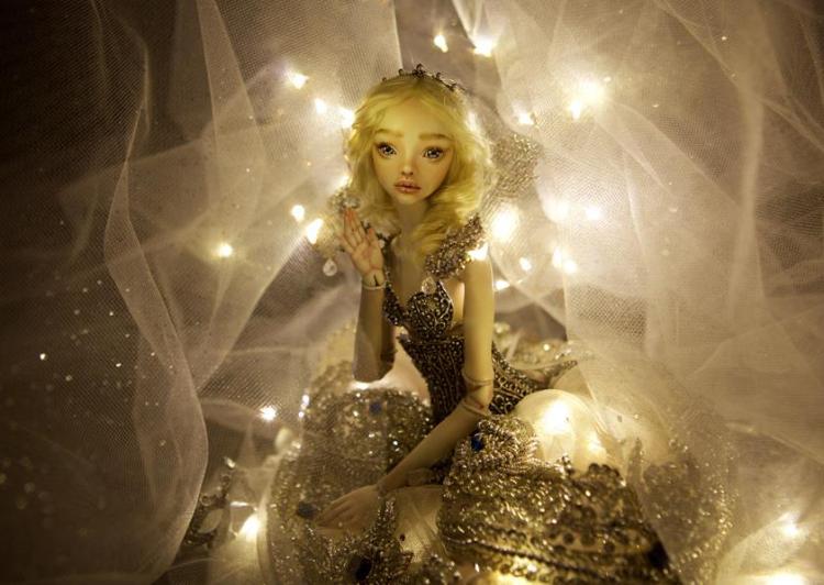 200万的人偶娃娃惊艳范爷订婚场！还有这些贵到流泪的手工美娃，你想买吗？！