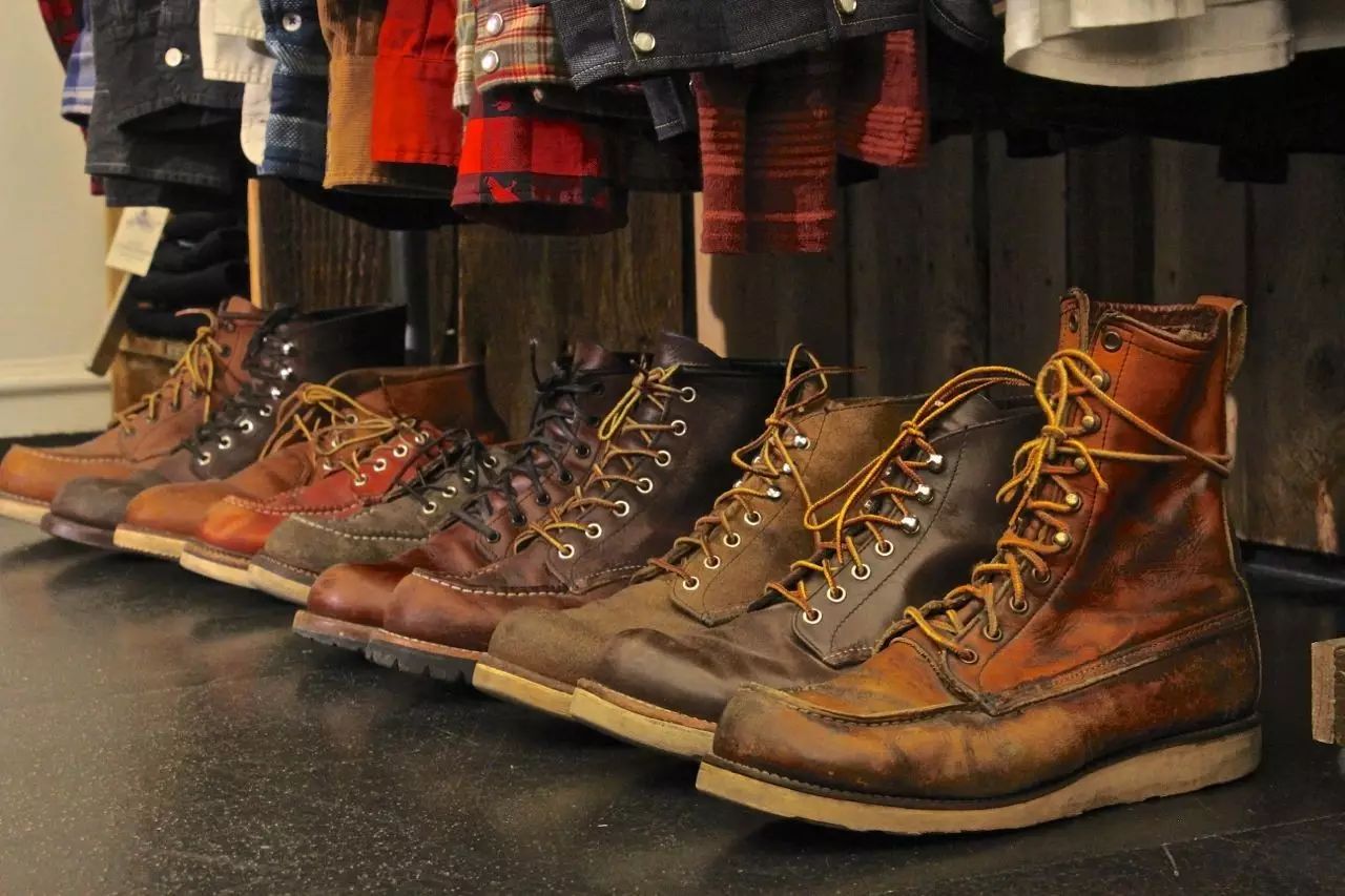 在姑娘眼中，你的鞋品决定了你的床品｜基本款