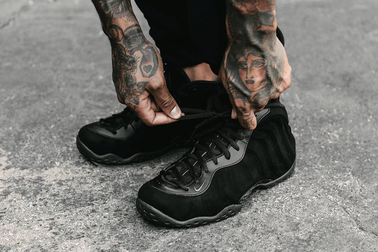 在姑娘眼中，你的鞋品决定了你的床品｜基本款