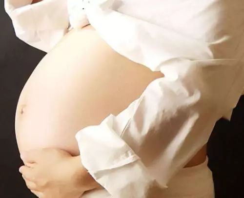 「关注」榆林产妇跳楼，可能真不是因为分娩疼痛，真相竟是……